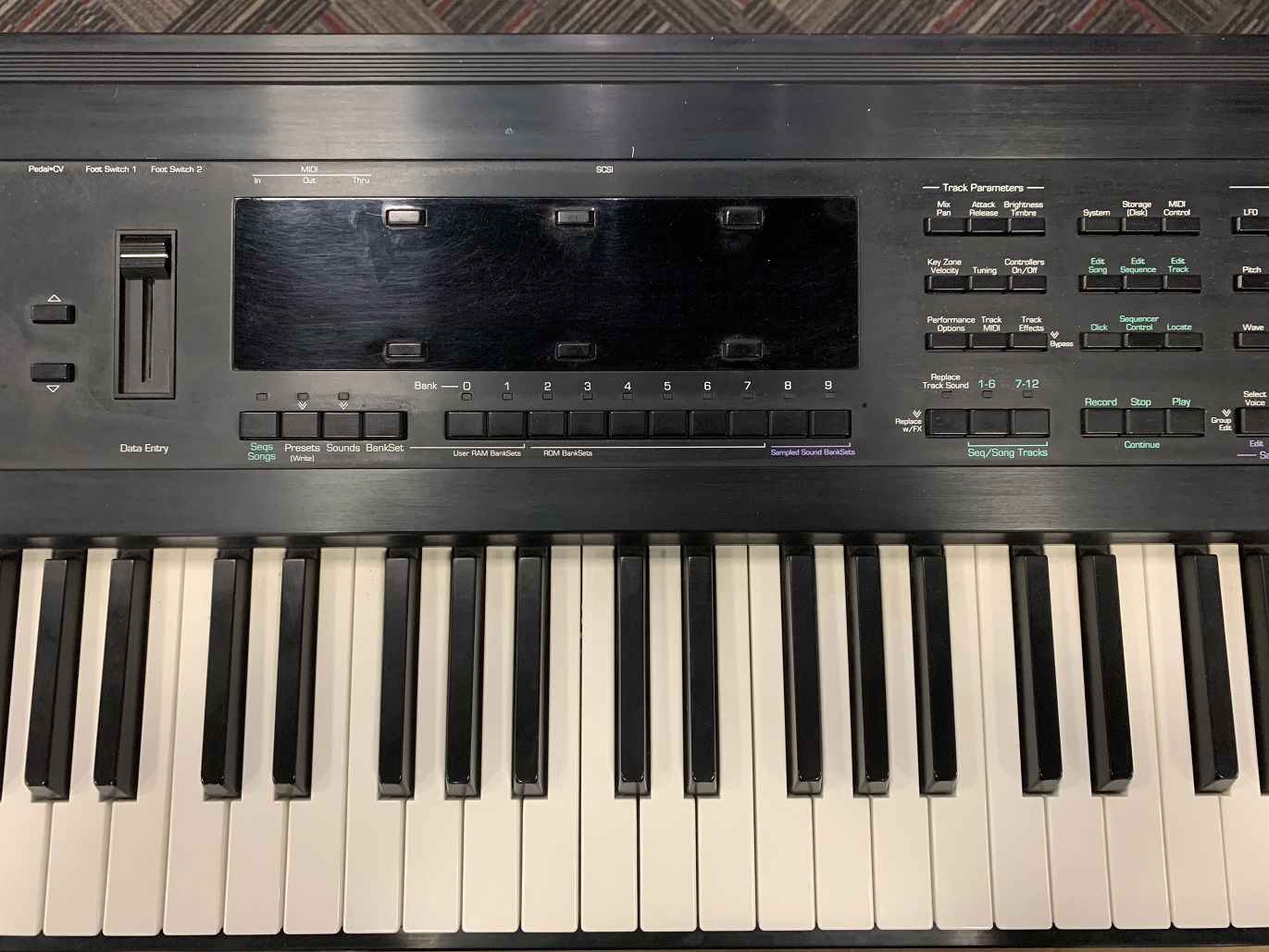 Ensoniq TS12 SynthMania