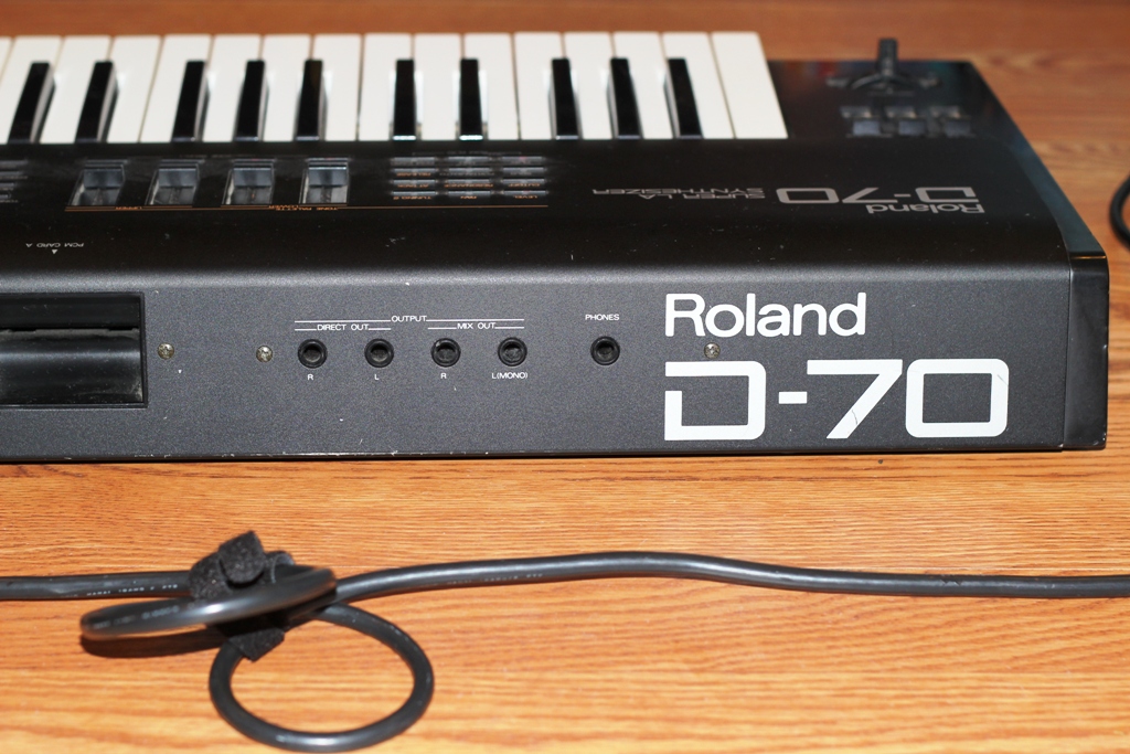 Roland D-70 – SynthMania